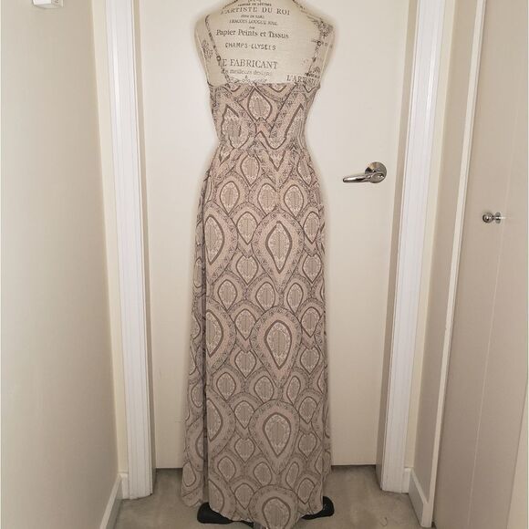 Paisley Summer Maxi Dress - Picture 4 of 11
